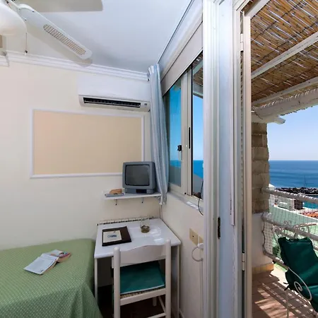 Hotel La Palma ホテル